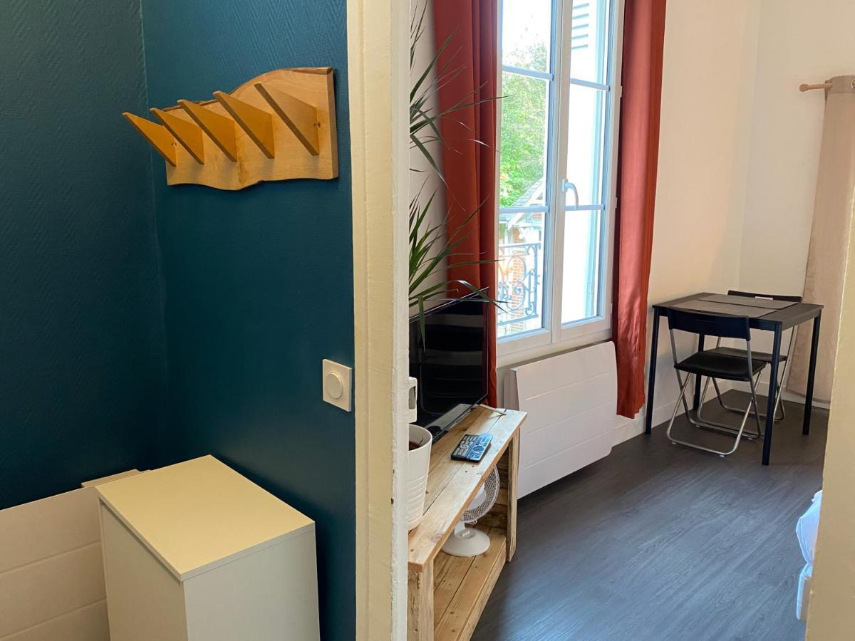 Studio Paisible Avec Jardin - Tours Centre エクステリア 写真