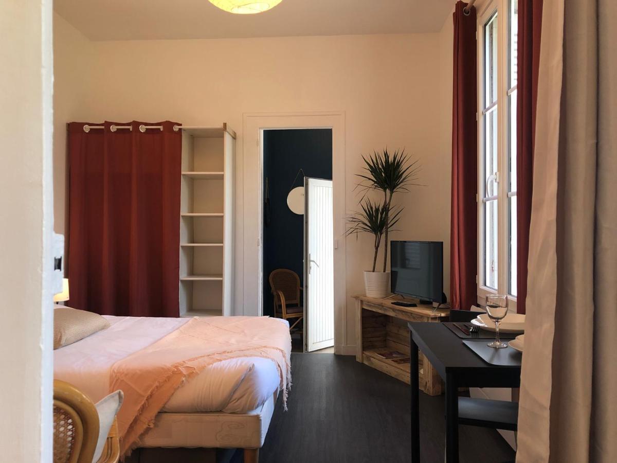 Studio Paisible Avec Jardin - Tours Centre エクステリア 写真
